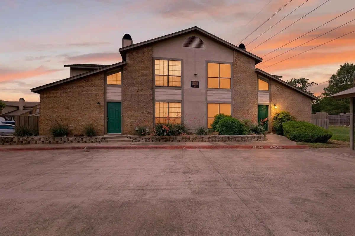 330 W Harwood Road #D, Hurst, TX 76054 - #1