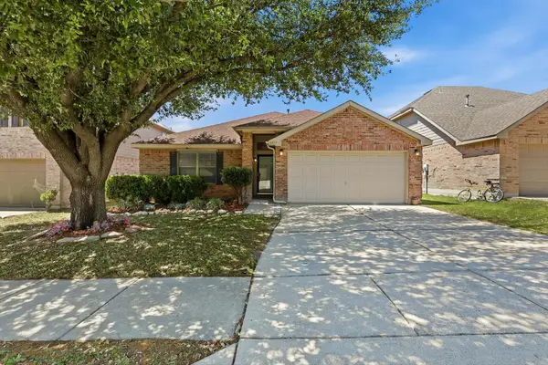 6037 Horn Cap Drive, Fort Worth, TX 76179