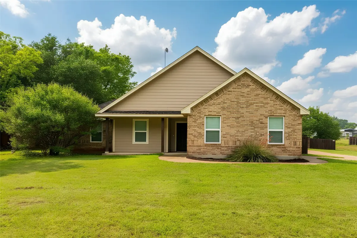 405 Kimbrough Road, Azle, TX 76020 - #1