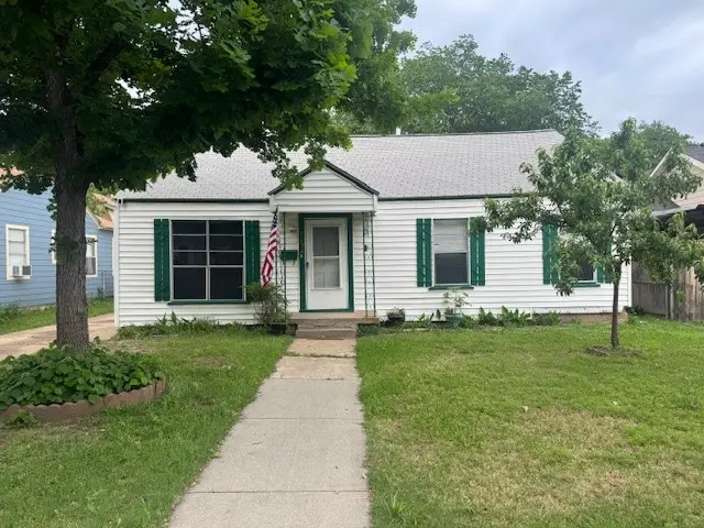 1634 Ash Street, Grand Prairie, TX 75050 - #2