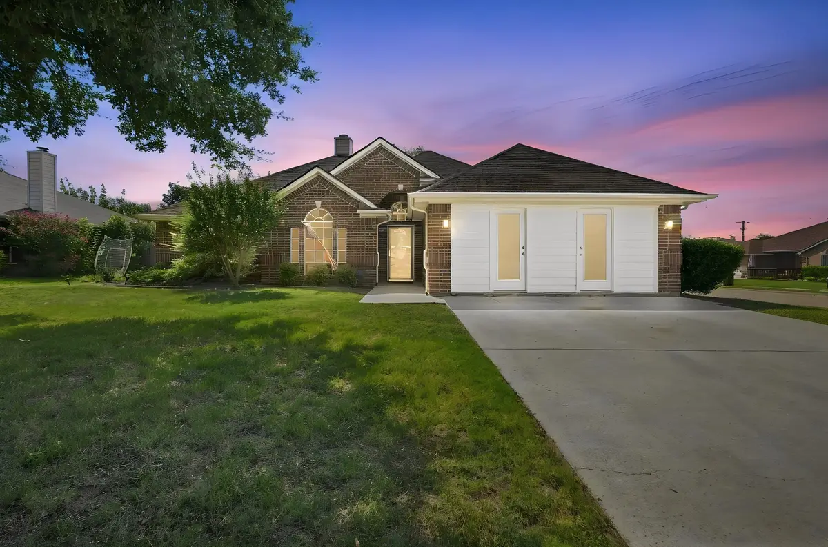 1121 SW Hillside Drive, Burleson, TX 76028 - #1