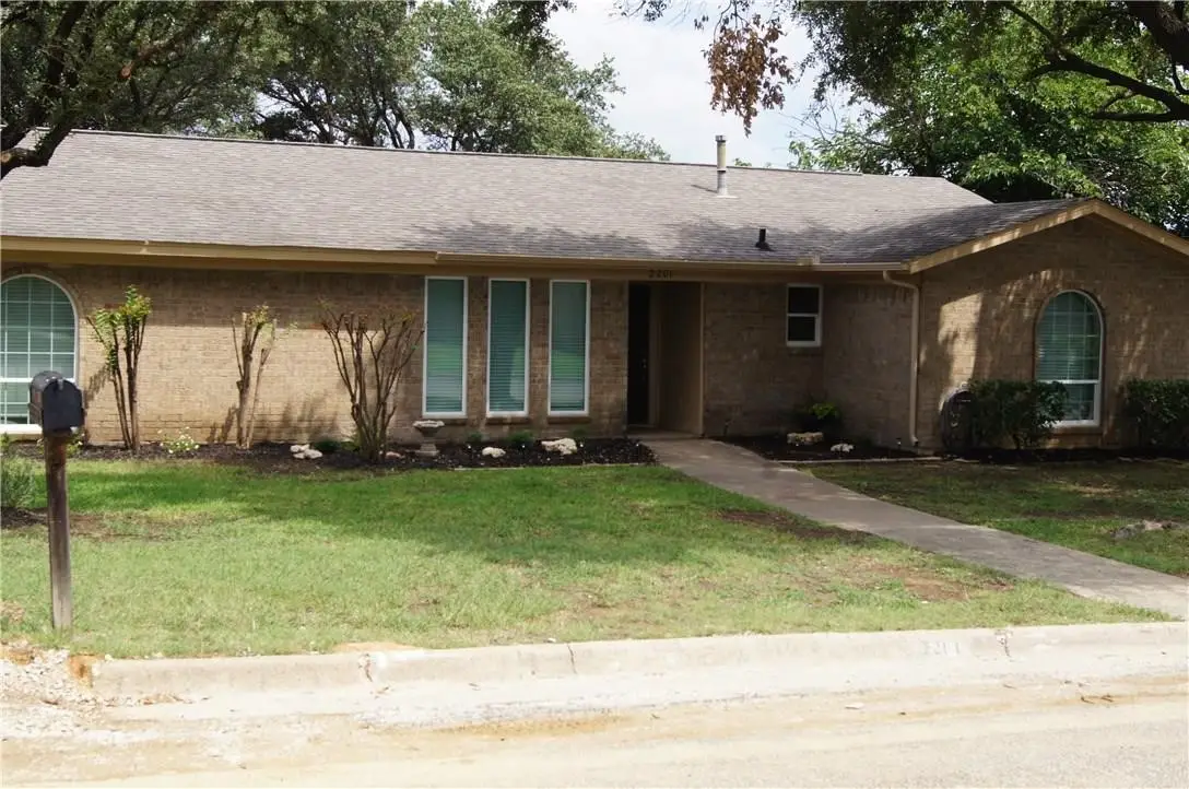 2201 Highcrest Drive, Bedford, TX 76022 - #1
