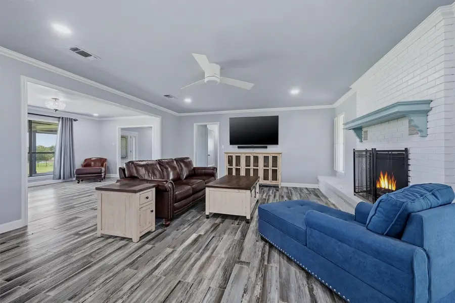 1861 Roland Road, Whitesboro, TX 76273 - #3