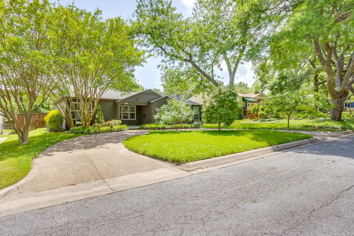 6463 Lindell Avenue, Fort Worth, TX 76116 - #1