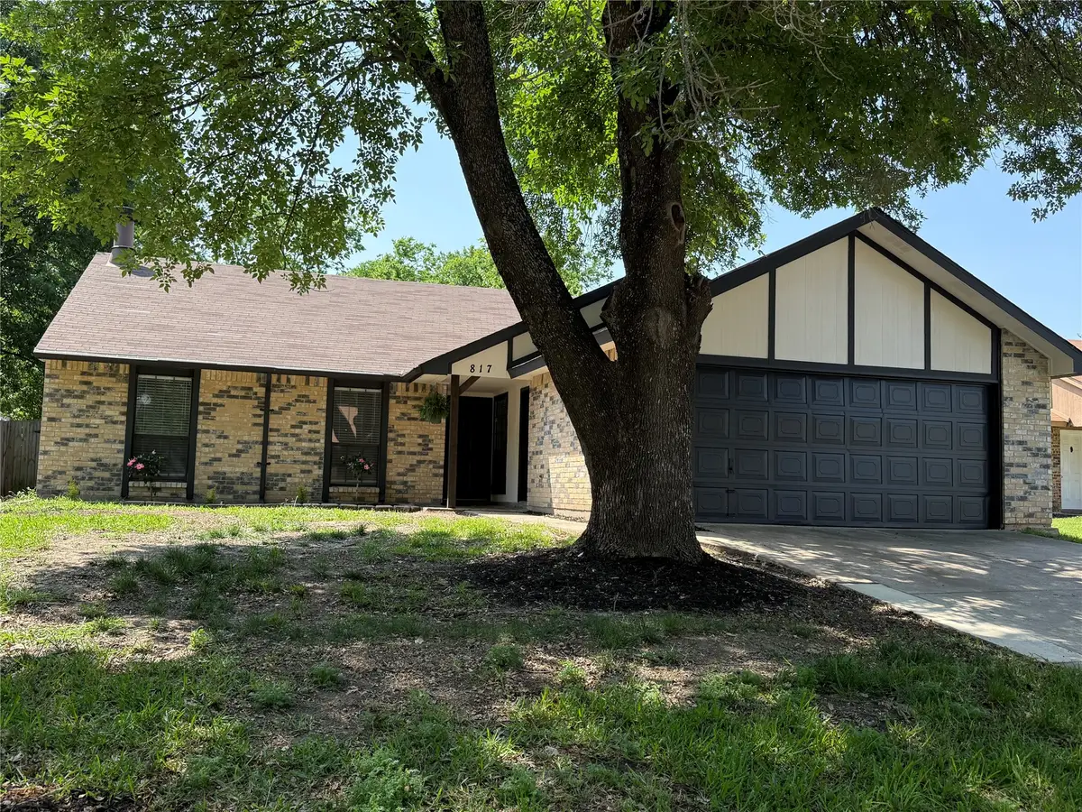 817 Camino Court, Grand Prairie, TX 75052 - #1