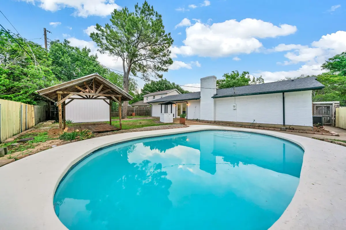 817 Savannah Way, Bedford, TX 76022 - #1