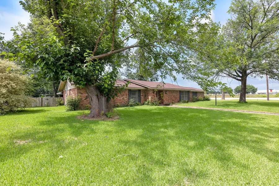 300 Merrell, Sulphur Springs, TX 75482 - #2