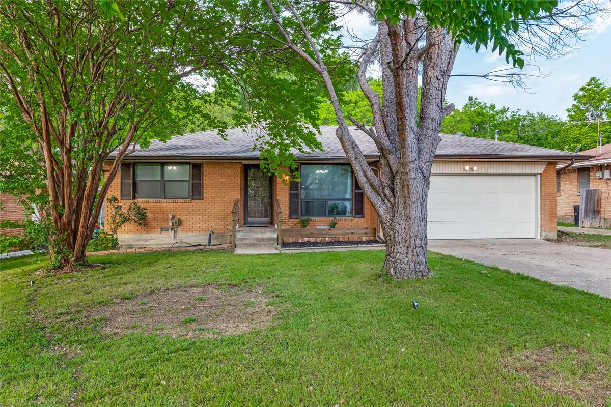 4331 Kolloch Drive, Dallas, TX 75216 - #1