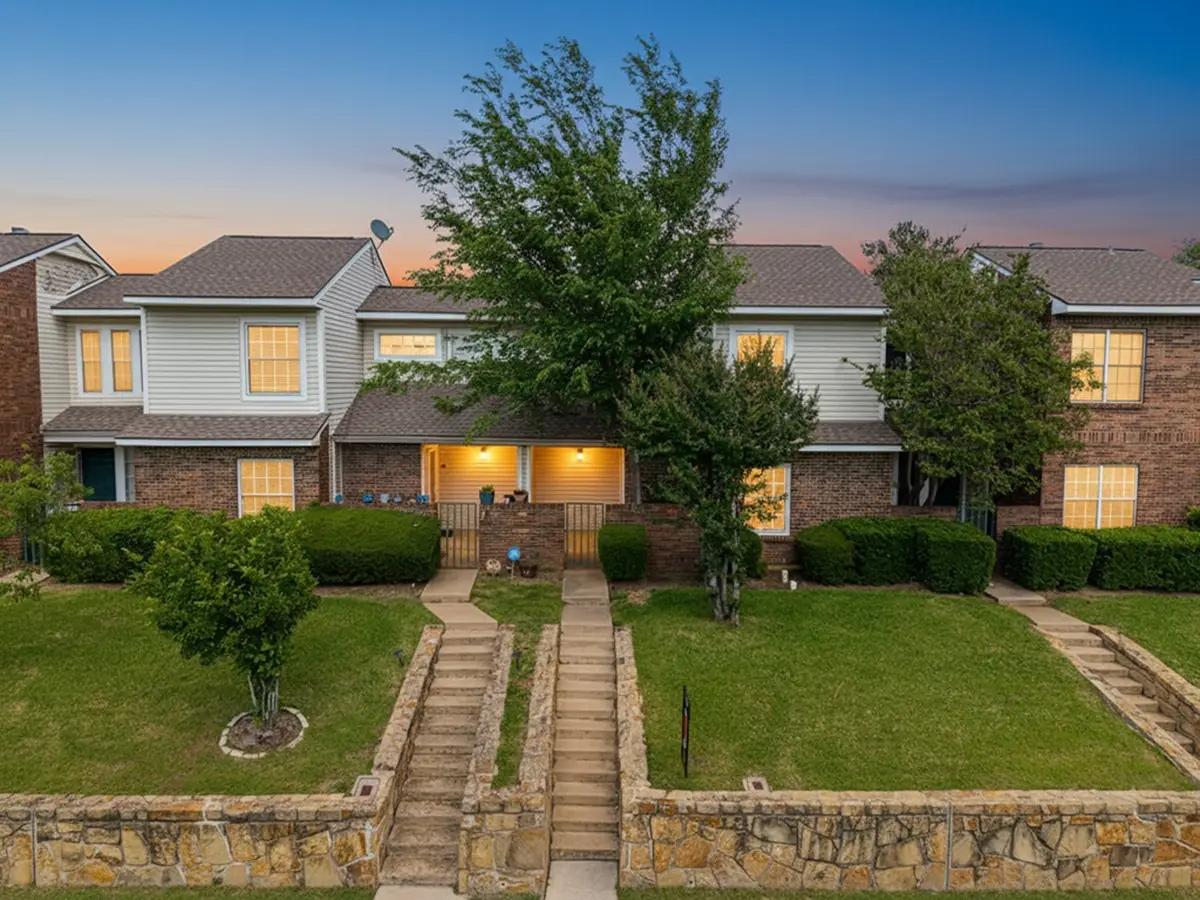 831 Creekside Drive, Lewisville, TX 75067 - #1