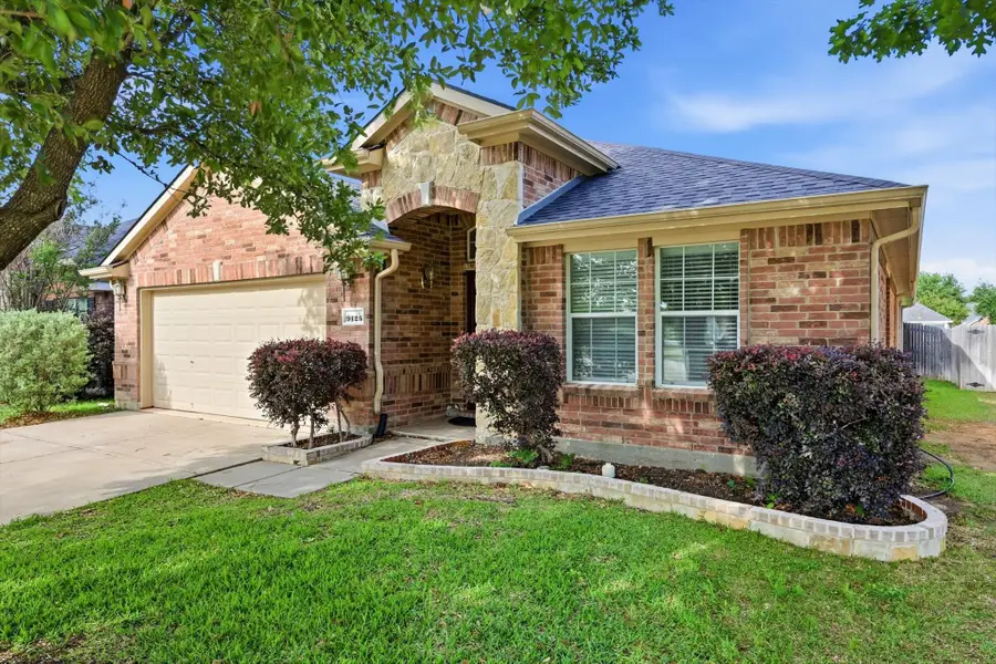 9125 Rainland Court, Arlington, TX 76002 - #2