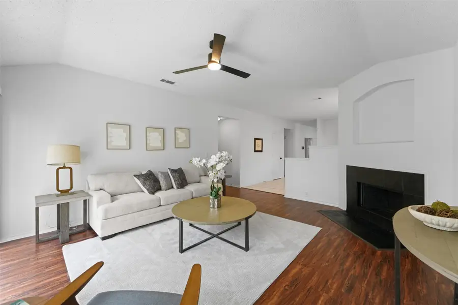 238 Fordham Drive, Glenn Heights, TX 75154 - #2