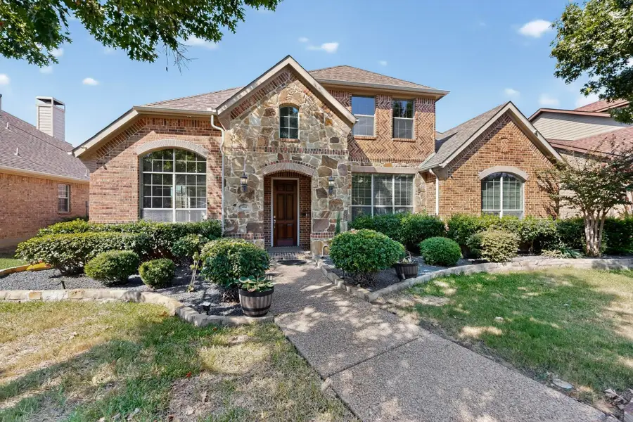 404 Broken Sword Drive, Lewisville, TX 75056 - #2