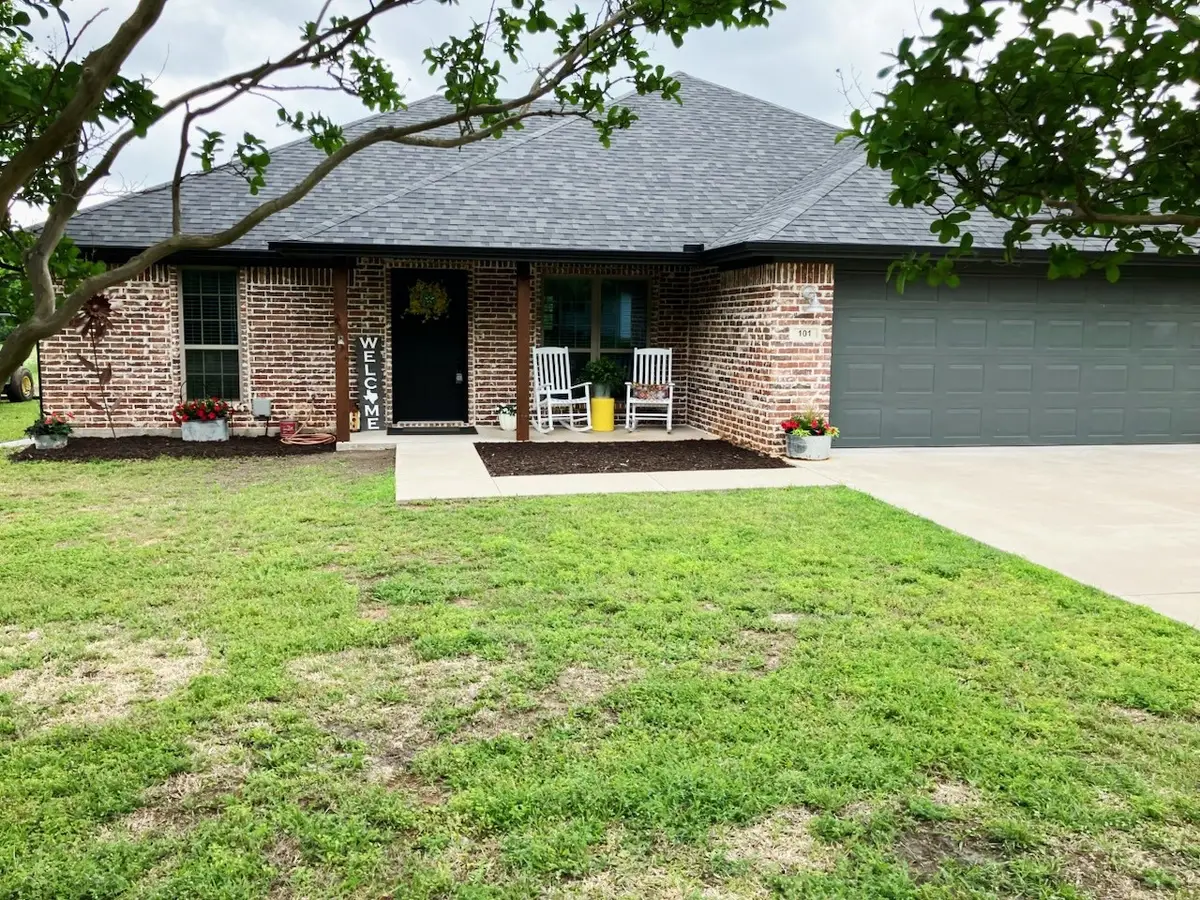 101 E Whitewright Road, Savoy, TX 75479 - #1