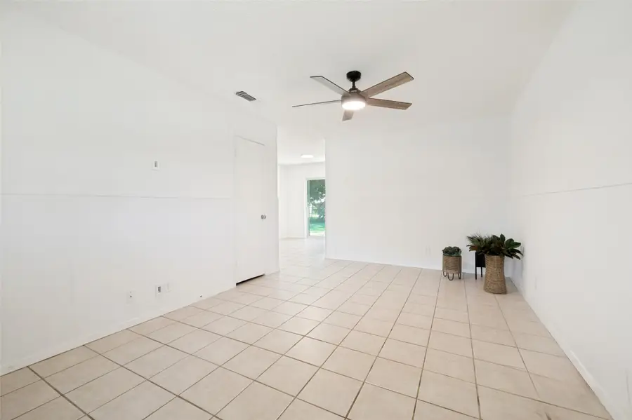 709 E Main Street, Pilot Point, TX 76258 - #2