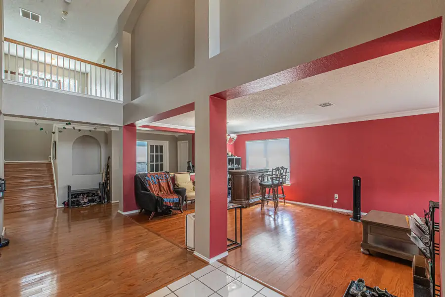 300 Creek Point Lane, Arlington, TX 76002 - #2