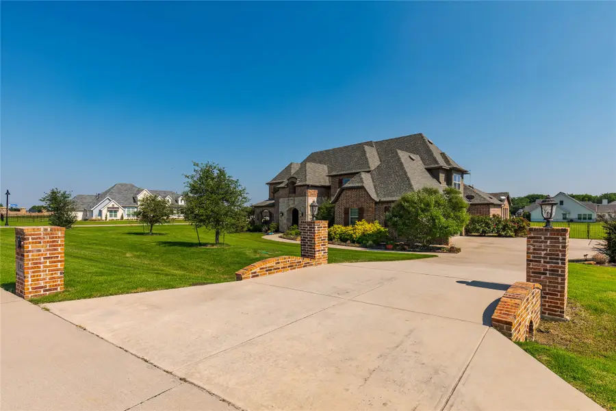 835 Bentwater Drive, Lucas, TX 75002 - #2