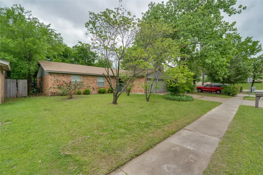 204 Blue Ridge Trail, Saginaw, TX 76179 - #3