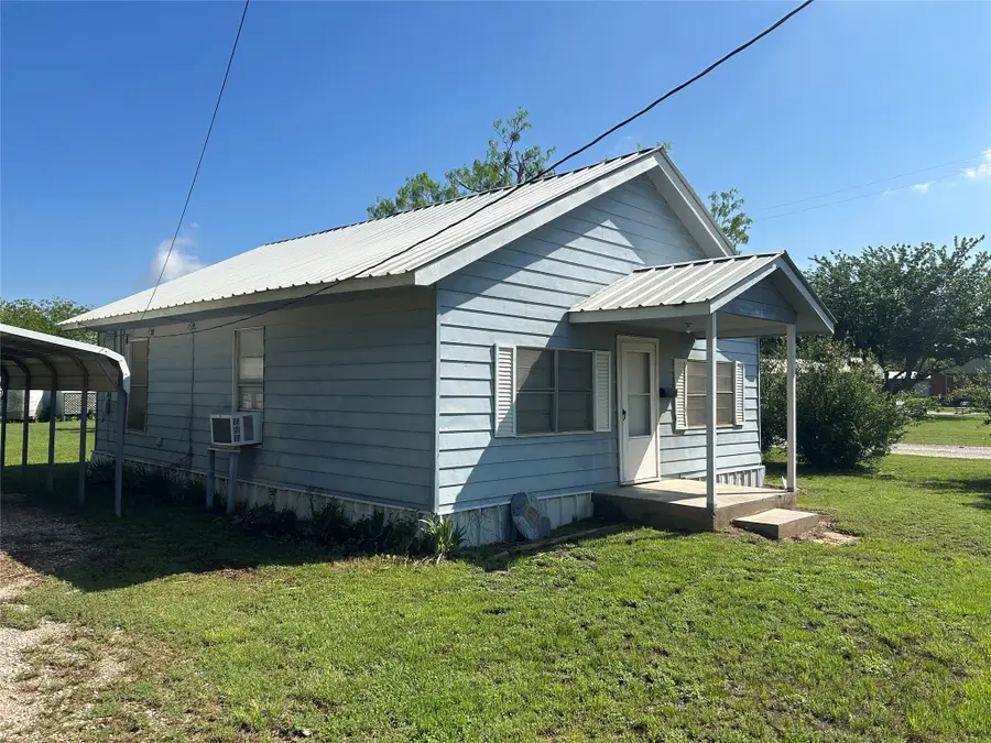 300 Harrison Avenue, Newcastle, TX 76372 - #3