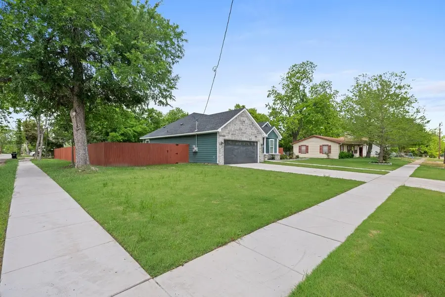 2822 Anderson Street, Greenville, TX 75401 - #2