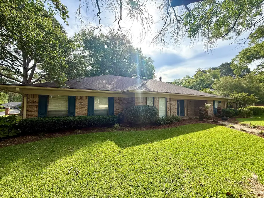 10001 Willowwick Court, Shreveport, LA 71118 - #3