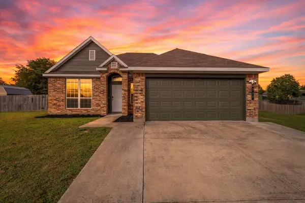 337 Milky Way Road, Bruceville, TX 76630