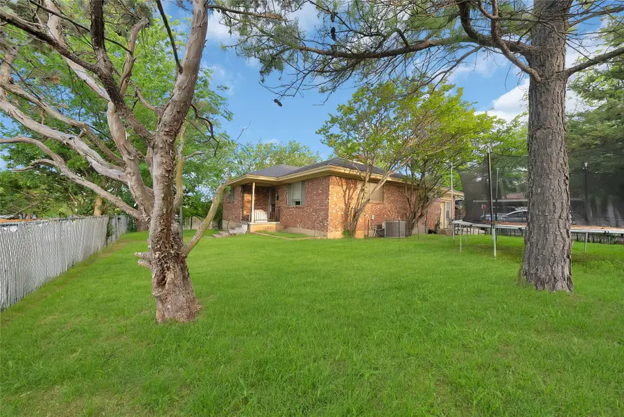 1207 Camelia Street, Weatherford, TX 76086 - #2