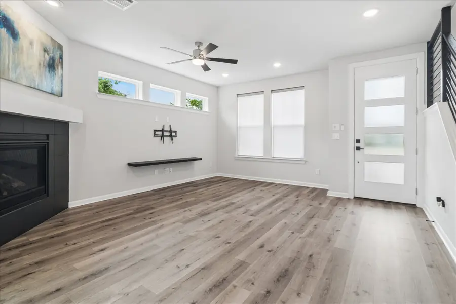 1585 Jackson Street, Carrollton, TX 75006 - #3