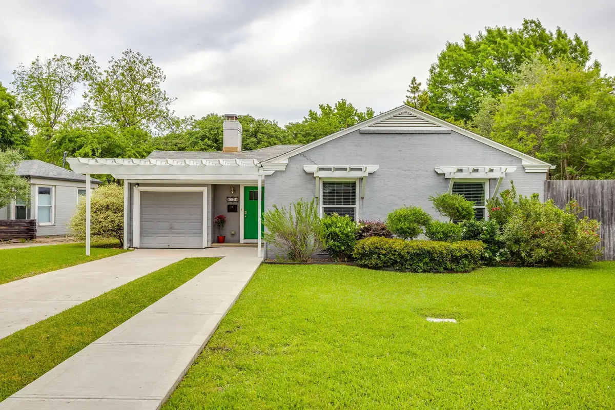 6304 Locke Avenue, Fort Worth, TX 76116 - #1