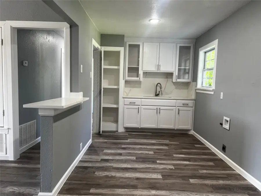 4217 Weber Street, Fort Worth, TX 76106 - #2