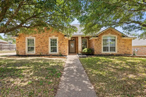 713 Ver-lo Drive, Lorena, TX 76655