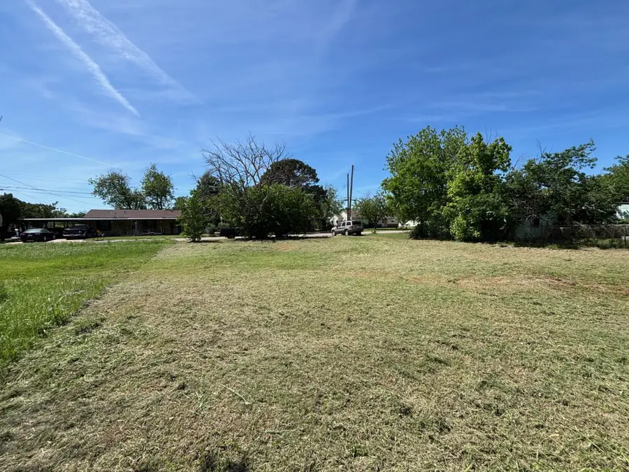 1025 Hirschi Lane, Wichita Falls, TX 76306 - #2