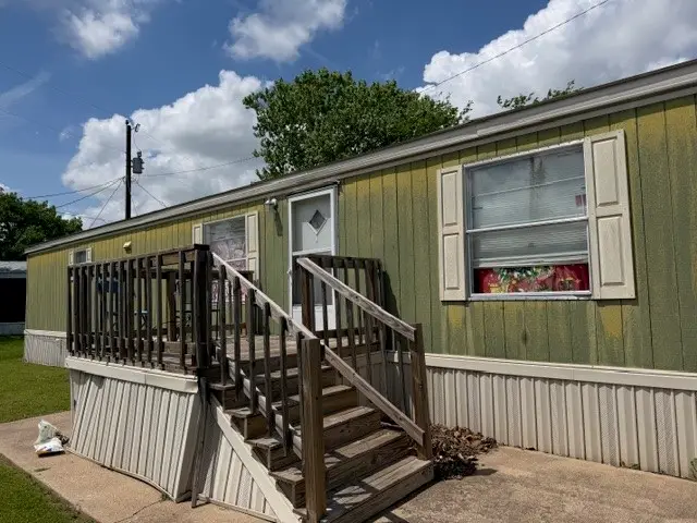 200 Maple Street, Glenn Heights, TX 75154 - #2