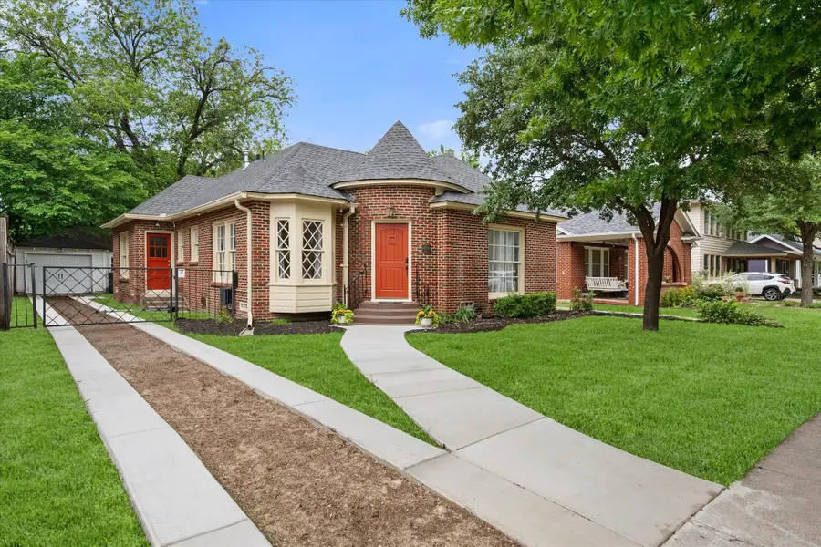 2220 5th Avenue, Fort Worth, TX 76110 - #2