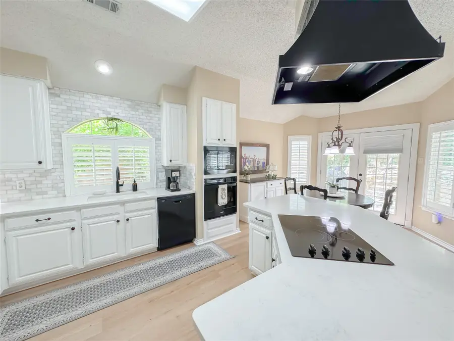 3445 Paint Brush Lane, Bedford, TX 76021 - #2