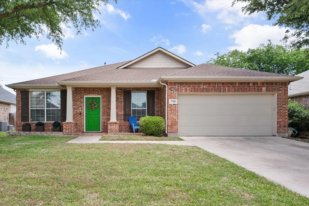 710 Fannin Lane, Mansfield, TX 76063 - #1