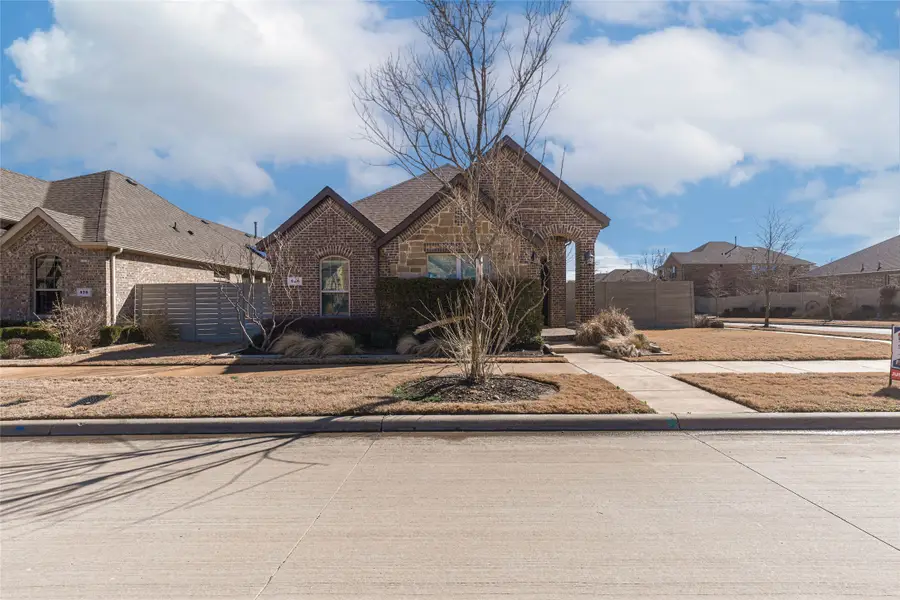 824 Parkside Drive, Argyle, TX 76226 - #2