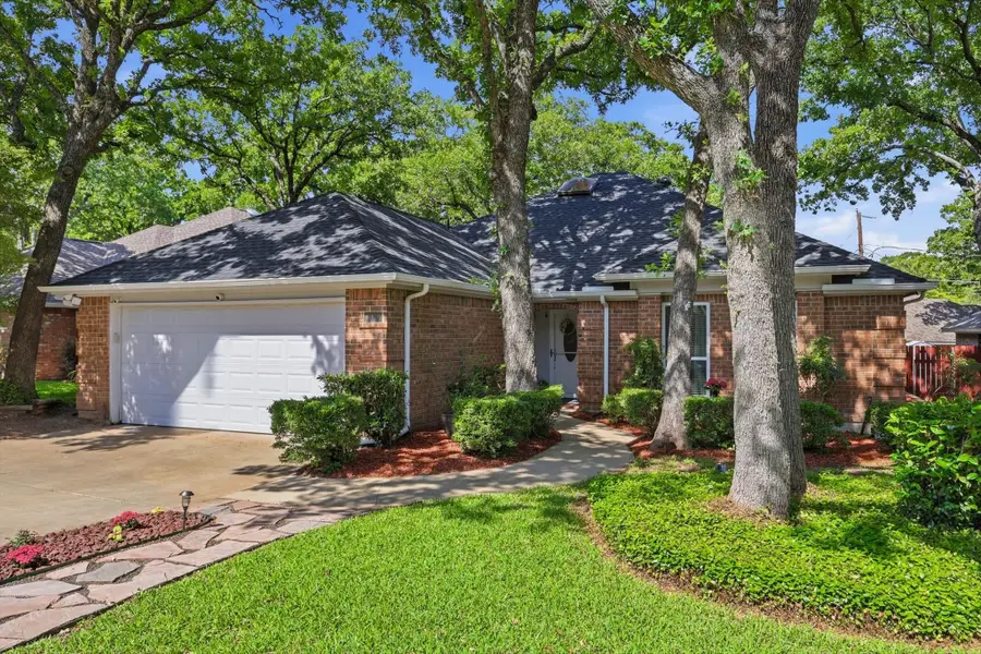 6020 Paradise Drive, Arlington, TX 76001 - #2