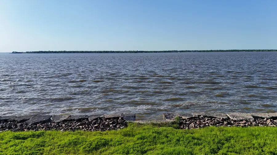 307 Sun Valley, Mabank, TX 75147 - #3