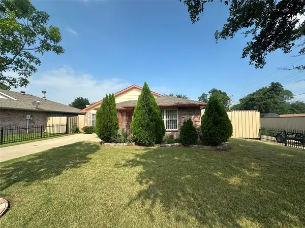 916 Algonquin Drive, Dallas, TX 75217