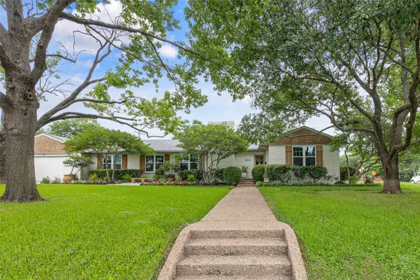 3600 Manderly Place, Fort Worth, TX 76109