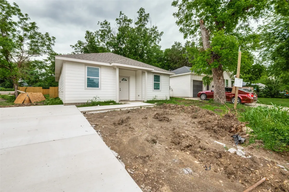 2219 E Ann Arbor Avenue, Dallas, TX 75216 - #1