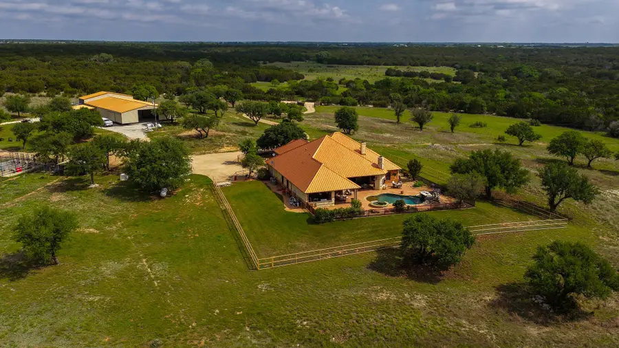 587 County Road 105, Hamilton, TX 76531 - #2