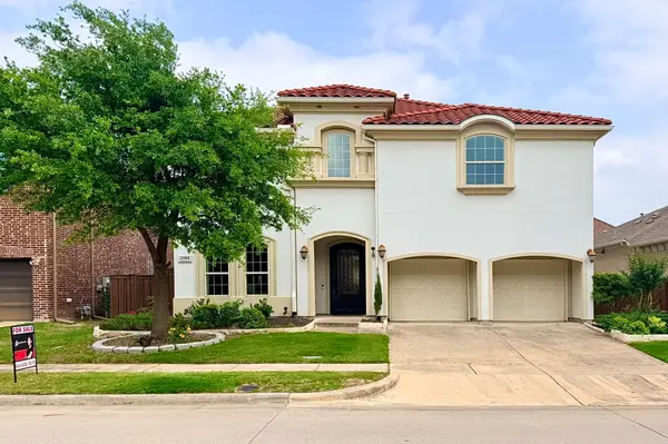 2504 Las Palmas Lane, Plano, TX 75075