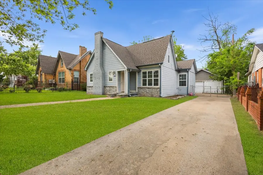 917 W Shaw Street, Tyler, TX 75701 - #2