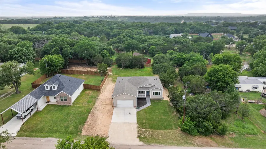 5908 Collins Court, Granbury, TX 76048 - #2