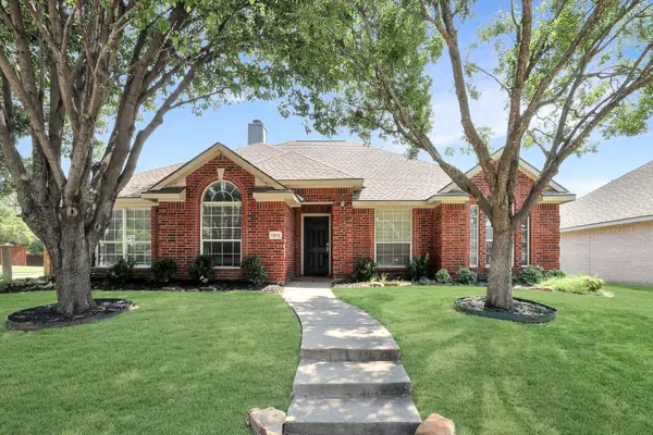 1315 Ballantrae Drive, Allen, TX 75013