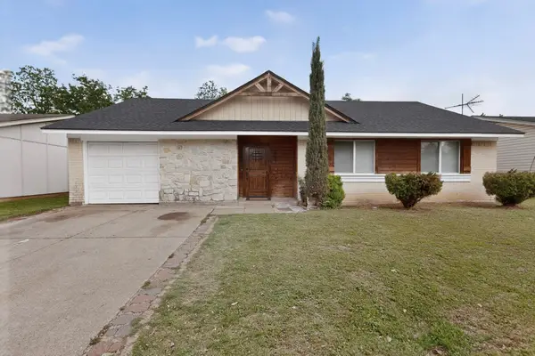 2421 Harbor Trail, Irving, TX 75060