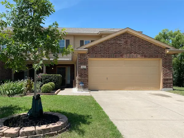 7429 Howling Coyote Lane, Fort Worth, TX 76131