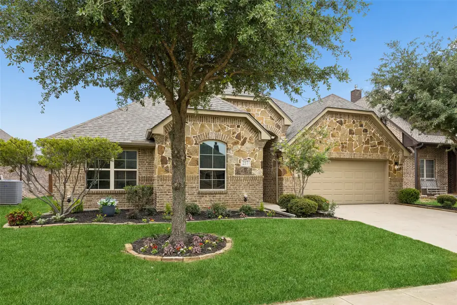 217 Hawks Ridge Trail, Burleson, TX 76028 - #2