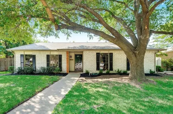 3517 Knoll Point Drive, Garland, TX 75043